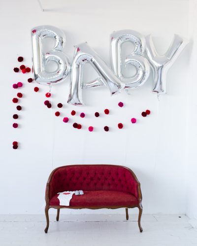 valentines-pregnancy-announcement